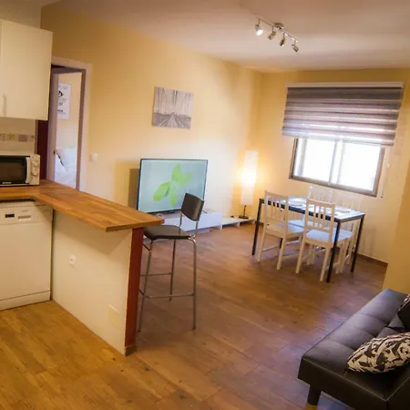 Sunday Navas * Las Navas Del Marques