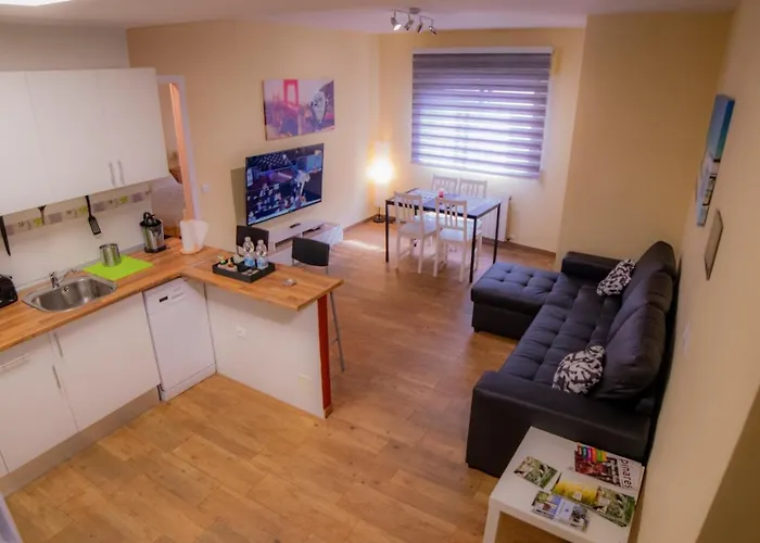 아파트 Sunday Navas 라스 나바스 델 마르케스